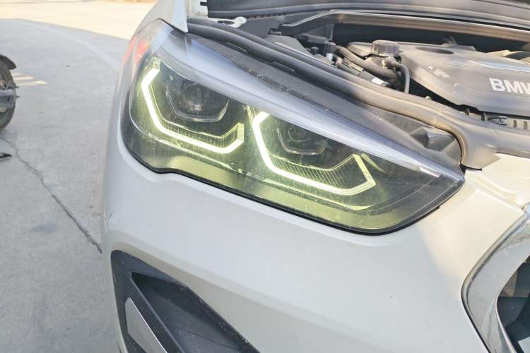 Used BMW X1 New Energy 2020 xDrive30Le Premium Edition Right Front Headlight