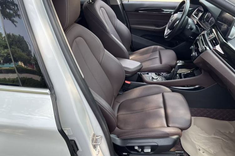 Used BMW X1 New Energy 2020 xDrive30Le Premium Edition Right Front Seat