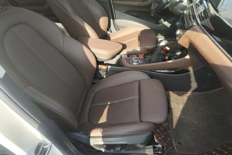 Used BMW X1 New Energy 2020 xDrive30Le Premium Edition Right Front Seat