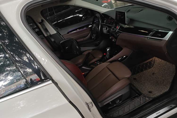 Used BMW X1 New Energy 2020 xDrive30Le Premium Edition Right Front Seat