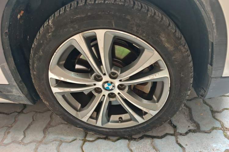 Used BMW X1 New Energy 2020 xDrive30Le Premium Edition Right Front Wheel Hub