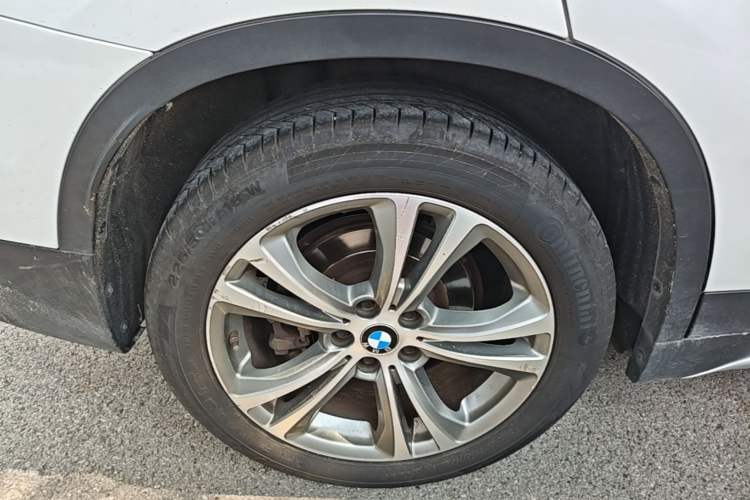 Used BMW X1 New Energy 2020 xDrive30Le Premium Edition Right Rear Wheel Hub