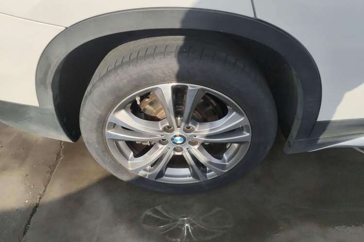Used BMW X1 New Energy 2020 xDrive30Le Premium Edition Right Rear Wheel Hub