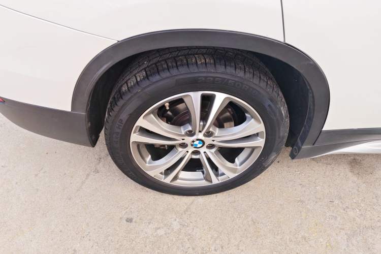 Used BMW X1 New Energy 2020 xDrive30Le Premium Edition Right Rear Wheel Hub