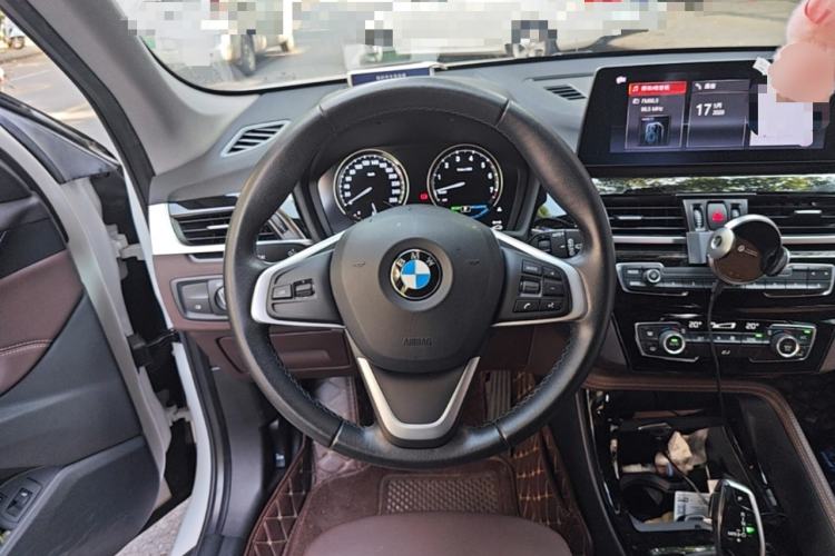 Used BMW X1 New Energy 2020 xDrive30Le Premium Edition Steering Wheel
