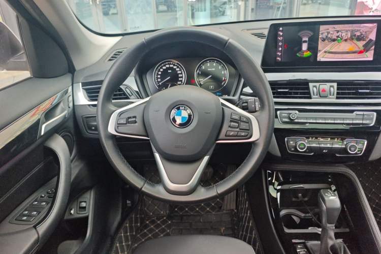 Used BMW X1 New Energy 2020 xDrive30Le Premium Edition Steering Wheel