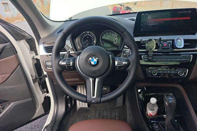 Used BMW X1 New Energy 2020 xDrive30Le Premium Edition Steering Wheel