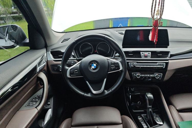 Used BMW X1 New Energy 2020 xDrive30Le Premium Edition Steering Wheel