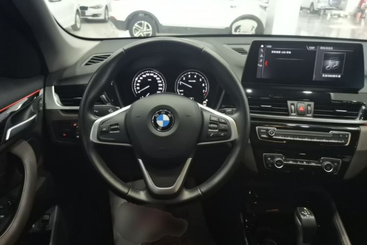 Used BMW X1 New Energy 2020 xDrive30Le Premium Edition Steering Wheel