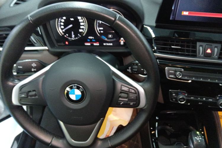 Used BMW X1 New Energy 2020 xDrive30Le Premium Edition Steering Wheel