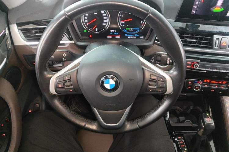 Used BMW X1 New Energy 2020 xDrive30Le Premium Edition Steering Wheel