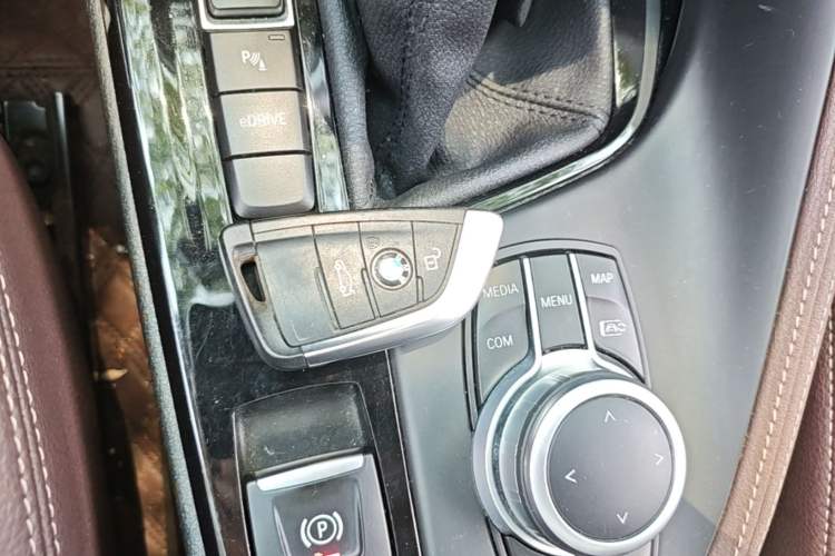 Used BMW X1 New Energy 2020 xDrive30Le Premium Edition Vehicle Key