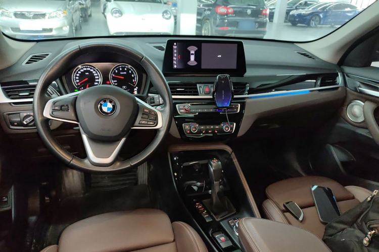Used BMW X1 New Energy 2021 xDrive30Le Premium Edition Center Console