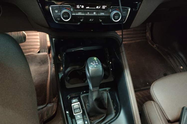 Used BMW X1 New Energy 2021 xDrive30Le Premium Edition Gear Lever