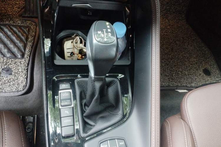 Used BMW X1 New Energy 2021 xDrive30Le Premium Edition Gear Lever