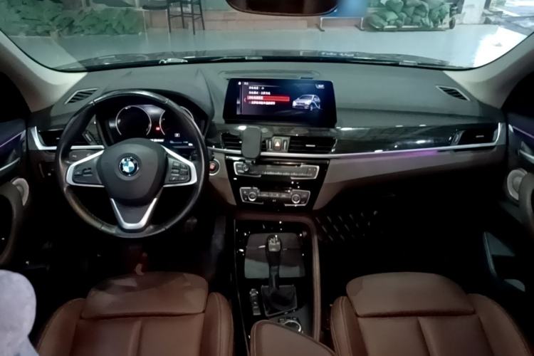 Used BMW X1 New Energy 2021 xDrive30Le Premium Edition Center Console