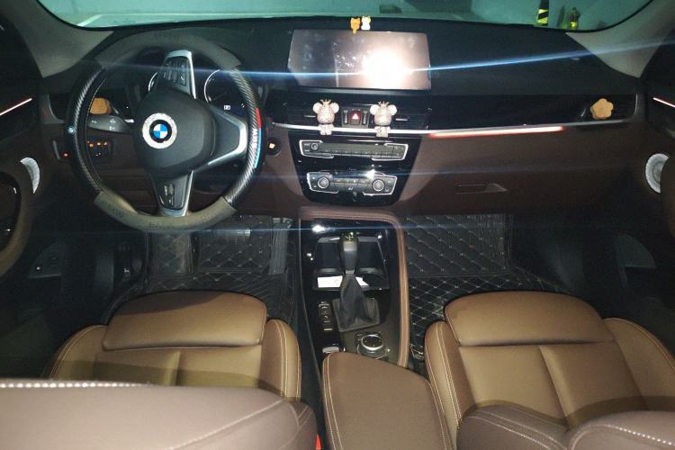 Used BMW X1 New Energy 2021 xDrive30Le Premium Edition Center Console