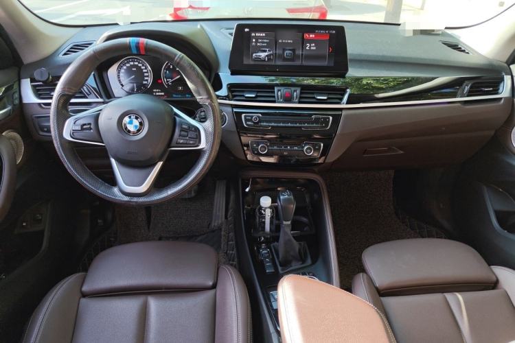 Used BMW X1 New Energy 2021 xDrive30Le Premium Edition Center Console