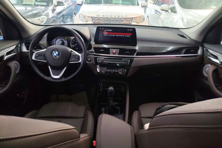 Used BMW X1 New Energy 2021 xDrive30Le Premium Edition Center Console