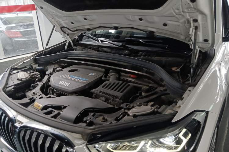 Used BMW X1 New Energy 2021 xDrive30Le Premium Edition Engine Bay