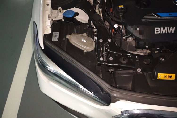 Used BMW X1 New Energy 2021 xDrive30Le Premium Edition Engine Bay Right