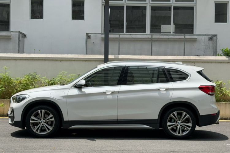 Used BMW X1 New Energy 2021 xDrive30Le Premium Edition Exterior 4
