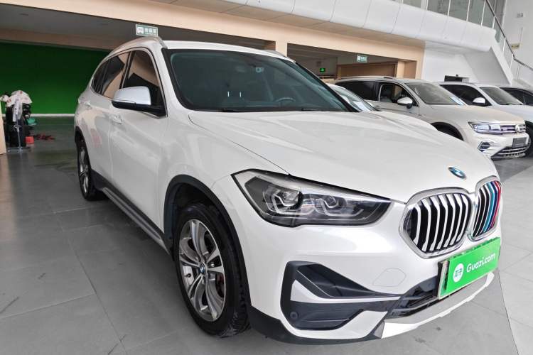 Used BMW X1 New Energy 2021 xDrive30Le Premium Edition Front Right 45 Deg