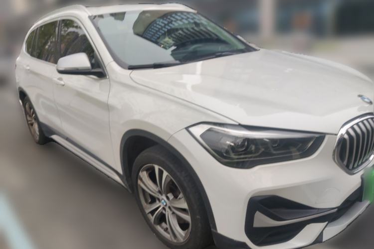 Used BMW X1 New Energy 2021 xDrive30Le Premium Edition Front Right 45 Deg
