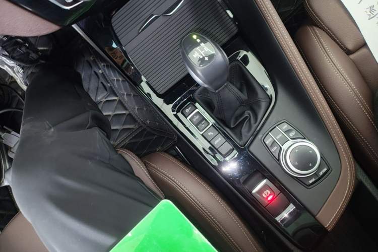 Used BMW X1 New Energy 2021 xDrive30Le Premium Edition Gear Lever