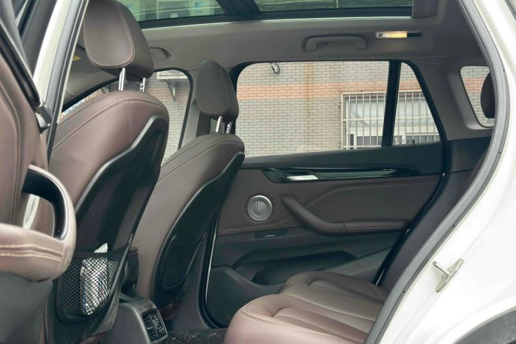 Used BMW X1 New Energy 2021 xDrive30Le Premium Edition Interior 4
