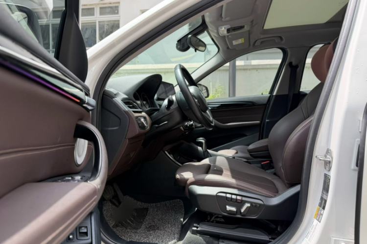 Used BMW X1 New Energy 2021 xDrive30Le Premium Edition Interior 4