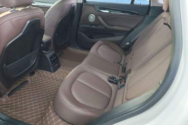 Used BMW X1 New Energy 2021 xDrive30Le Premium Edition Left Rear Seat