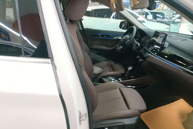 Used BMW X1 New Energy 2021 xDrive30Le Premium Edition Right Front Seat