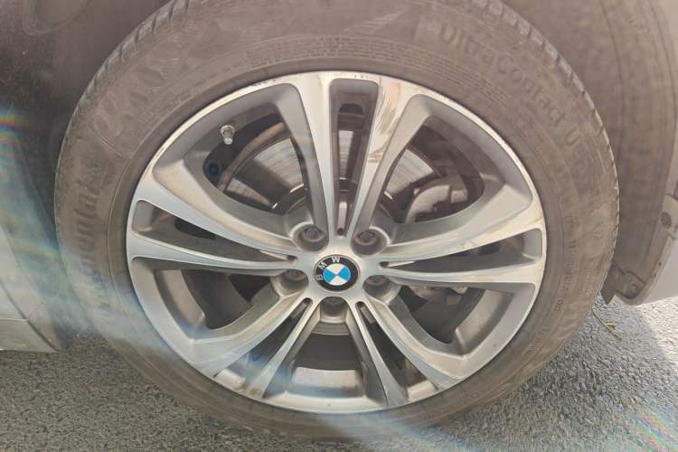 Used BMW X1 New Energy 2021 xDrive30Le Premium Edition Right Front Wheel Hub