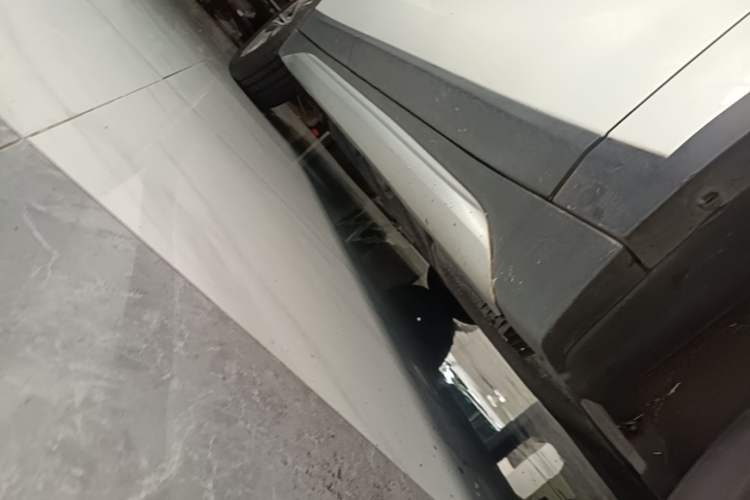 Used BMW X1 New Energy 2021 xDrive30Le Premium Edition Right Side Sill