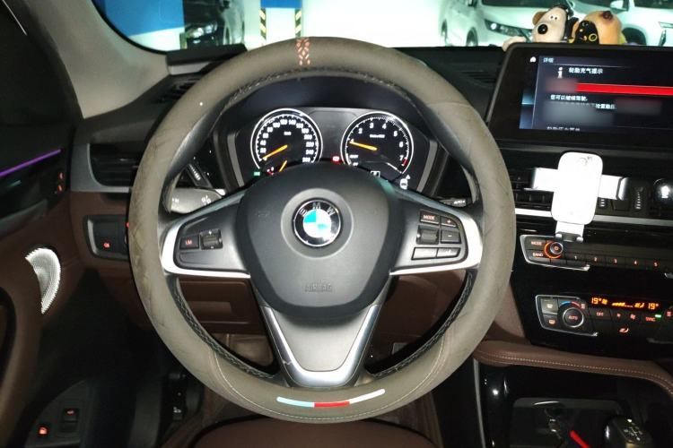 Used BMW X1 New Energy 2021 xDrive30Le Premium Edition Steering Wheel