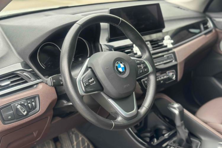 Used BMW X1 New Energy 2021 xDrive30Le Premium Edition Steering Wheel