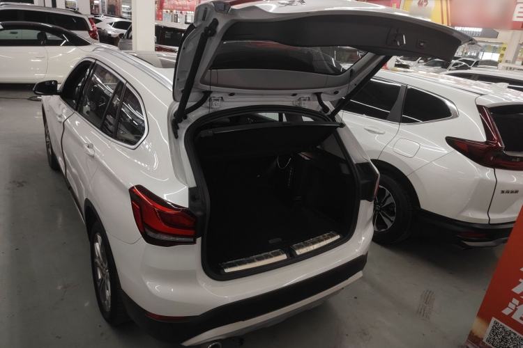 Used BMW X1 New Energy 2021 xDrive30Le Premium Edition Trunk