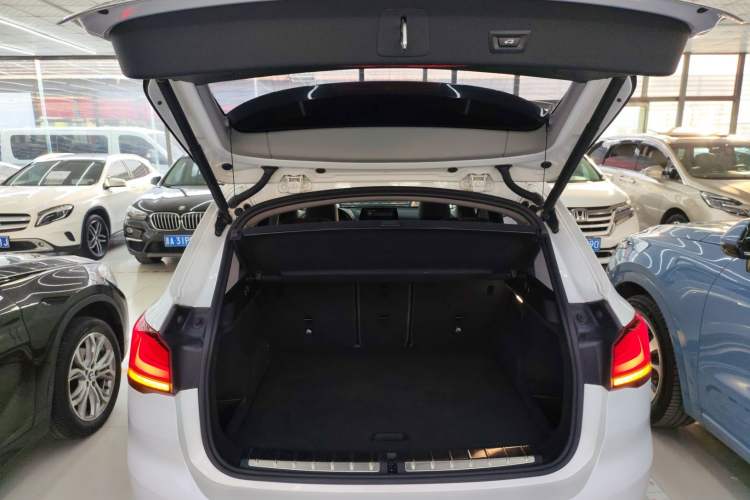Used BMW X1 New Energy 2021 xDrive30Le Premium Edition Trunk