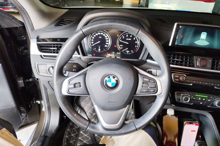 Used BMW X2 2019 sDrive20i M Sport Package China VI Emission Standard Steering Wheel