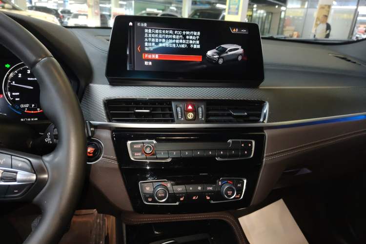 Used BMW X2 2020 sDrive25i Luxury M Sport Package Audio And AC Panel