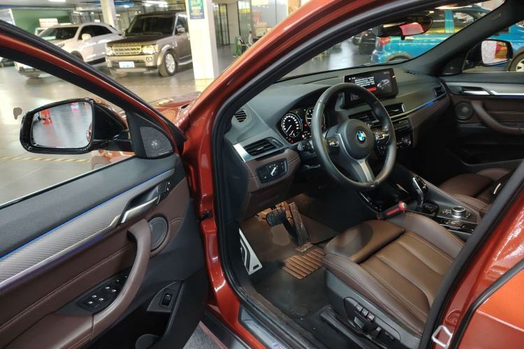 Used BMW X2 2020 sDrive25i Luxury M Sport Package Driver Seat