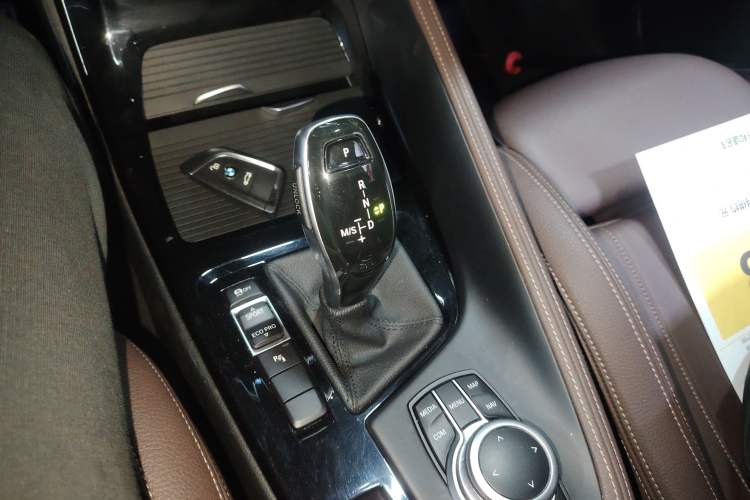 Used BMW X2 2020 sDrive25i Luxury M Sport Package Gear Lever