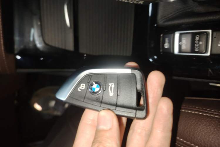 Used BMW X2 2020 sDrive25i Luxury M Sport Package Vehicle Key
