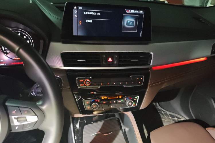 Used BMW X2 2021 Updated xDrive25i Midnight Edition Audio And AC Panel