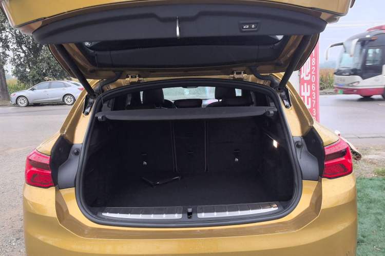 Used BMW X2 2020 sDrive25i Leading Model M Sport Package Trunk