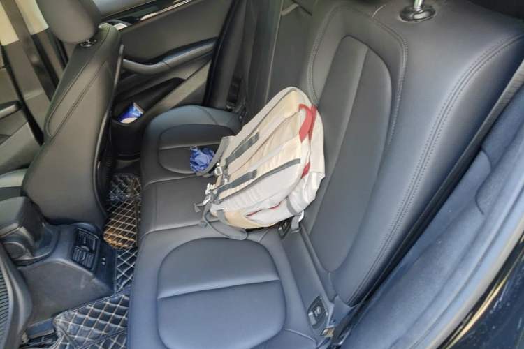 Used BMW X2 2018 sDrive25i Leading Model M Sport Package China V Left Rear Seat