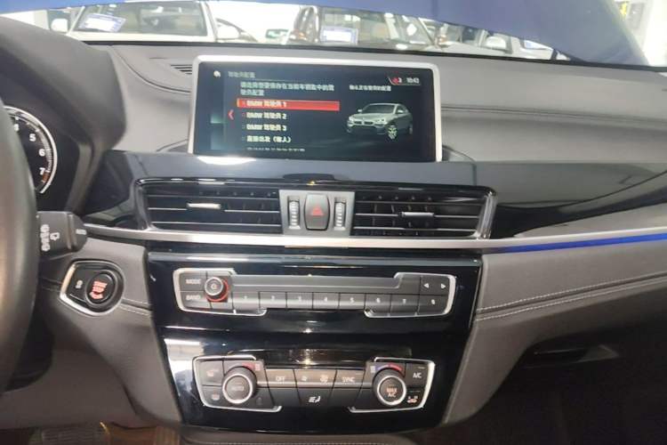 Used BMW X2 2018 sDrive25i Leading Model M Sport Package China V Audio And AC Panel