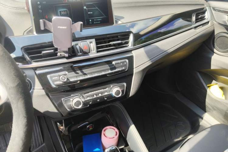 Used BMW X2 2018 sDrive20i M Sport Package China V Emission Standard Audio And AC Panel