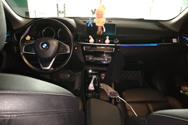 Used BMW X2 2018 sDrive25i Leading Model M Sport Package China V Center Console
